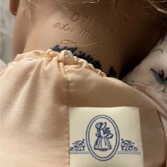Lee Middleton Vintage Realistic Baby Doll 1994 Blond Hair Thumb Sucker VGUC - Picture 5 of 6